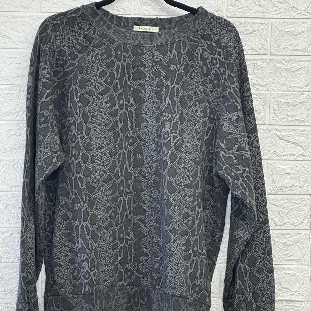 Ragdoll leopard print sweatshirt